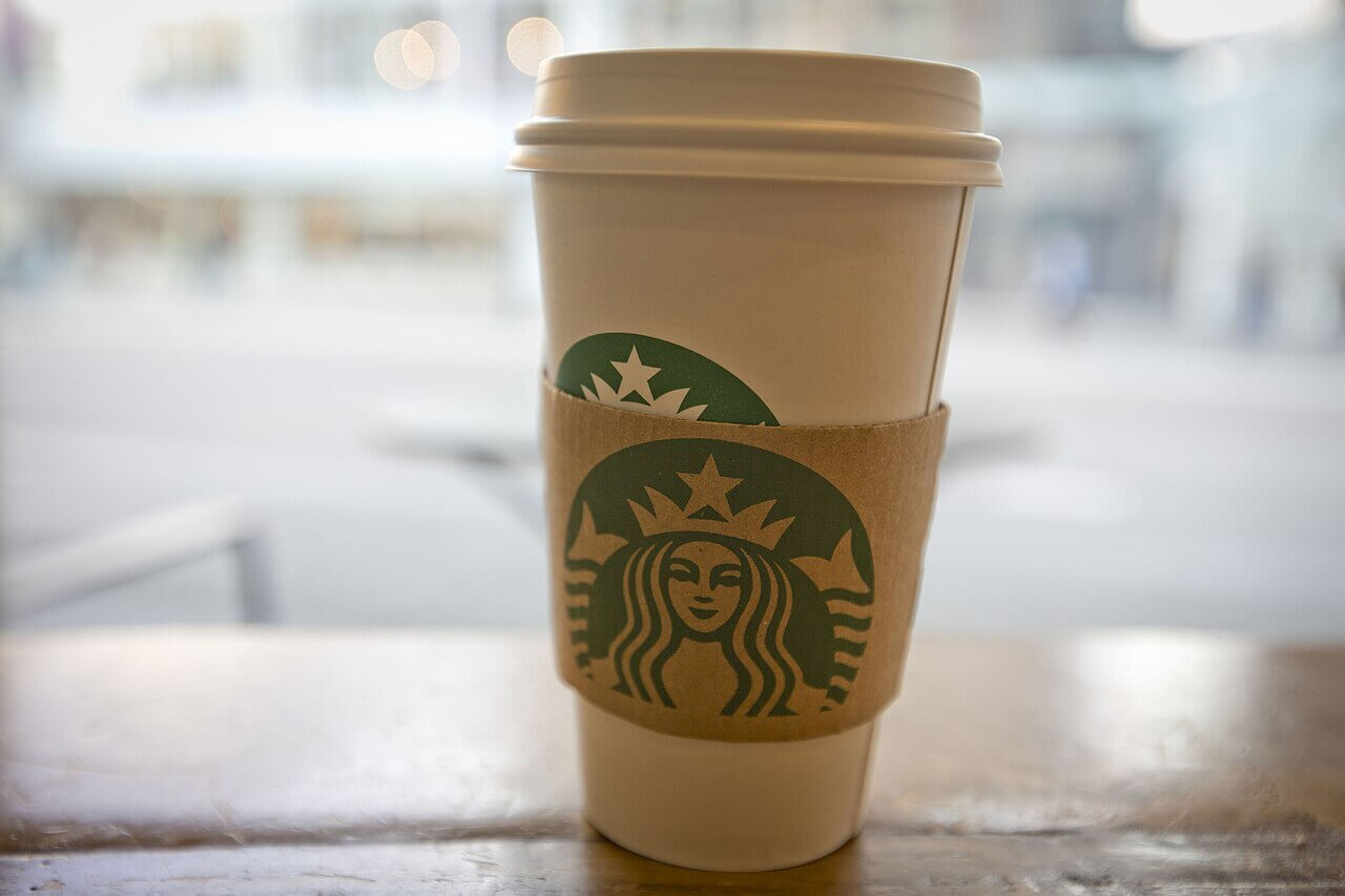 星巴克的外帶杯